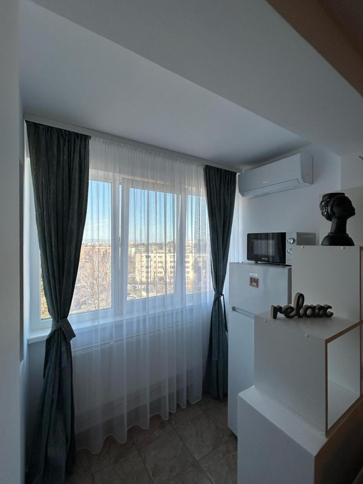 Luxury Studios - Soarelui 10 Brasov Exterior photo